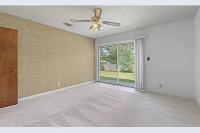 105 Hale St, Fredericksburg, TX 78624 - Photo 19