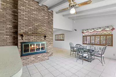 105 Hale St, Fredericksburg, TX 78624 - Photo 7