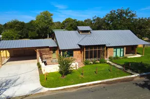 601 Whitney, Fredericksburg, TX 78624 - Photo 29