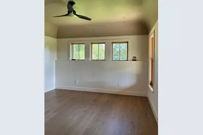 601 Whitney, Fredericksburg, TX 78624 - Photo 25