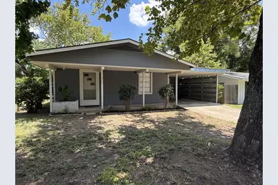 813 N Pecan St, Fredericksburg, TX 78624 - Photo 1