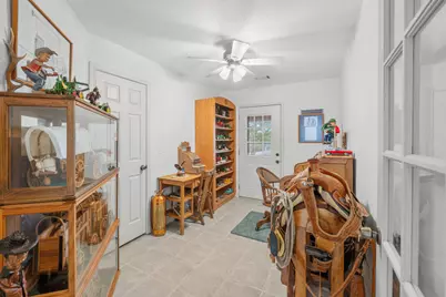 141 Drew Lane, Kerrville, TX 78028 - Photo 17