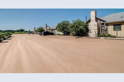 807 E Highway St #103, Fredericksburg, TX 78624 - Photo 29