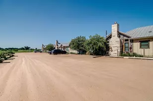 807 E Hwy St, Fredericksburg, TX 78624 - Photo 29