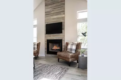 807 E Highway St #103, Fredericksburg, TX 78624 - Photo 9