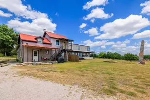 140 Oak Crest Drive, Fredericksburg, TX 78624 - Photo 29