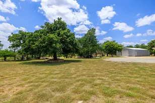 140 Oak Crest Drive, Fredericksburg, TX 78624 - Photo 41