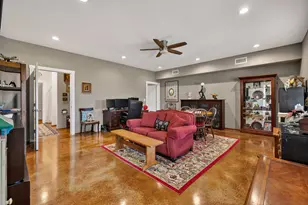 140 Oak Crest Drive, Fredericksburg, TX 78624 - Photo 25