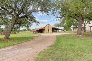 1410 Grapetown Rd, Fredericksburg, TX 78624 - Photo 45