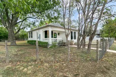 420 S Milam St, Fredericksburg, TX 78624 - Photo 23