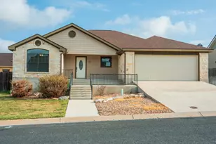720 Darlington Dr, Fredericksburg, TX 78624 - Photo 1