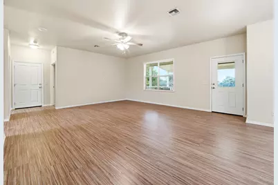805 Scarlet Oak Court, Fredericksburg, TX 78624 - Photo 9
