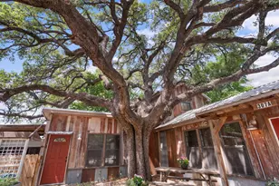 307 S Creek St, Fredericksburg, TX 78624 - Photo 39