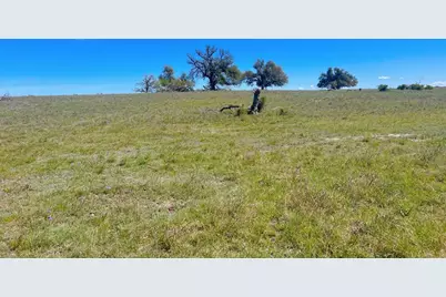 283 Cut Off Rd, Fredericksburg, TX 78624 - Photo 3