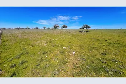 283 Cut Off Rd, Fredericksburg, TX 78624 - Photo 1