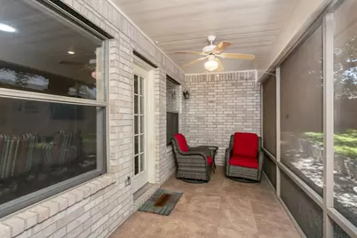 201 E Creekview Dr, Fredericksburg, TX 78624 - Photo 21
