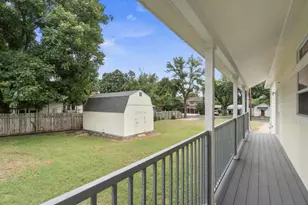 514 Bluebonnet, Fredericksburg, TX 78624 - Photo 21