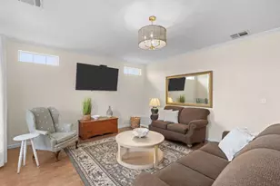 514 Bluebonnet, Fredericksburg, TX 78624 - Photo 7