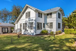 615 W Creek St, Fredericksburg, TX 78624 - Photo 45
