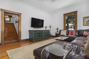 615 W Creek St, Fredericksburg, TX 78624 - Photo 5