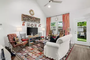 807 E Hwy St, Fredericksburg, TX 78624 - Photo 5