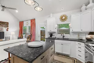 807 E Hwy St, Fredericksburg, TX 78624 - Photo 13