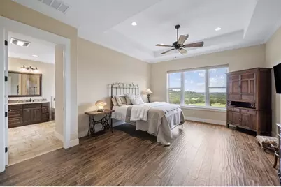 328 E Distant View Dr, Fredericksburg, TX 78624 - Photo 13