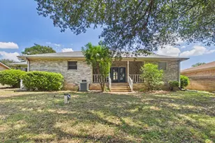 1018 Ave B, Fredericksburg, TX 78624 - Photo 21