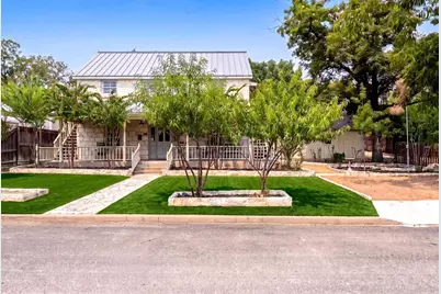 204 N Acorn St, Fredericksburg, TX 78624 - Photo 53