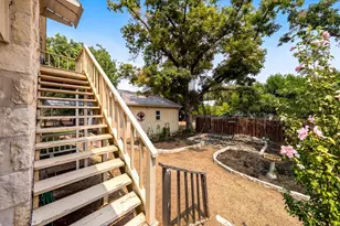 204 N Acorn St, Fredericksburg, TX 78624 - Photo 57