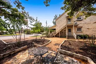 204 N Acorn St, Fredericksburg, TX 78624 - Photo 61