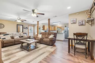 222 Spanish Oak Trail, Harper, TX 78631 - Photo 5