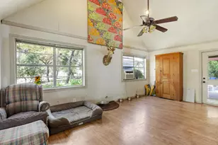 190 Enchanted Valley Dr, Kerrville, TX 78028 - Photo 5