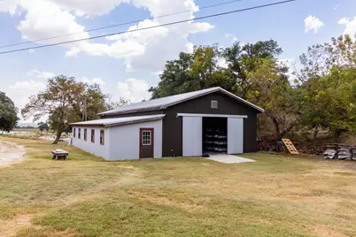 190 Enchanted Valley Dr, Kerrville, TX 78028 - Photo 17