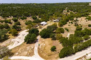 190 Enchanted Valley Dr, Kerrville, TX 78028 - Photo 1