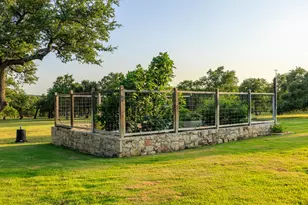 279 Achtzehn Rd, Fredericksburg, TX 78624 - Photo 95
