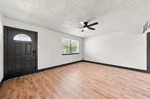 407 Peterson Dr, Kerrville, TX 78028 - Photo 5