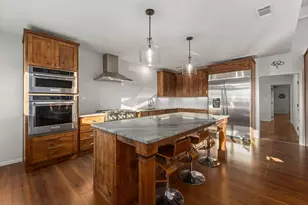 103 Bluffview Cir, Kerrville, TX 78028 - Photo 21