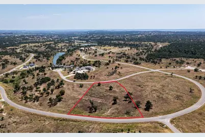 750 Terlingua Trl, Fredericksburg, TX 78624 - Photo 1