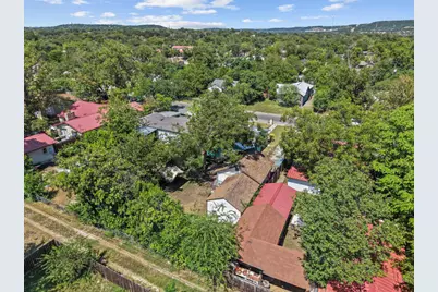 407 Lucille, Kerrville, TX 78028 - Photo 33