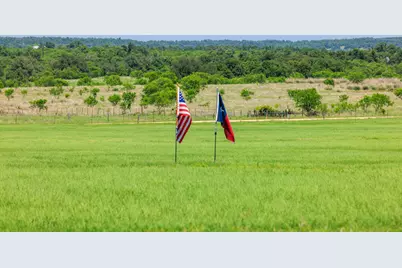 647 Eckert Rd, Fredericksburg, TX 78624 - Photo 19