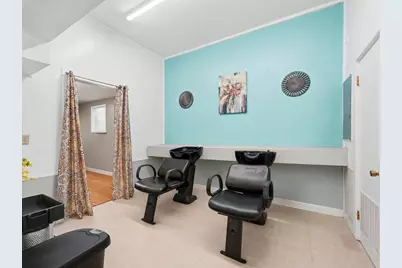 812 N Llano St, Fredericksburg, TX 78624 - Photo 31