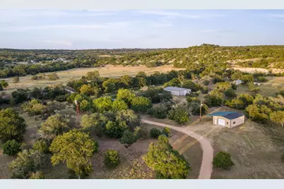 401 S Clear Creek Rd, Fredericksburg, TX 78624 - Photo 41
