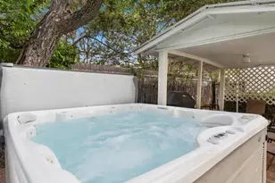 411 W Travis St, Fredericksburg, TX 78624 - Photo 27
