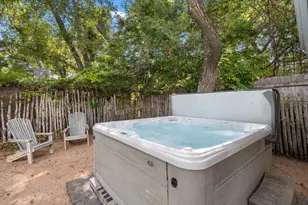411 W Travis St, Fredericksburg, TX 78624 - Photo 25