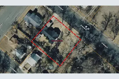 411 W Travis St, Fredericksburg, TX 78624 - Photo 31