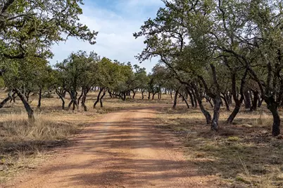 20400 Fm 2093, Fredericksburg, TX 78631 - Photo 37