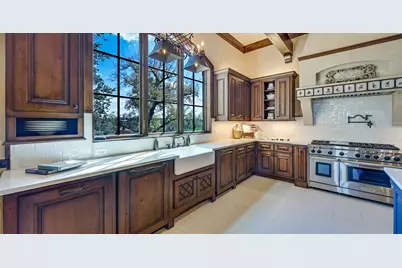 2515 Boot Ranch Circle, Fredericksburg, TX 78624 - Photo 55