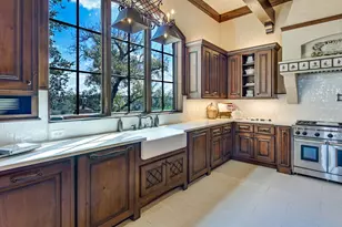 2515 Boot Ranch Cir, Fredericksburg, TX 78624 - Photo 55