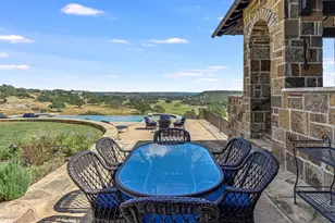 2515 Boot Ranch Cir, Fredericksburg, TX 78624 - Photo 27